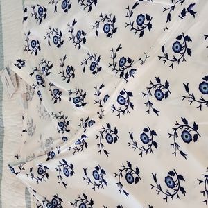 Lularoe Rebecca long sleeve shirt